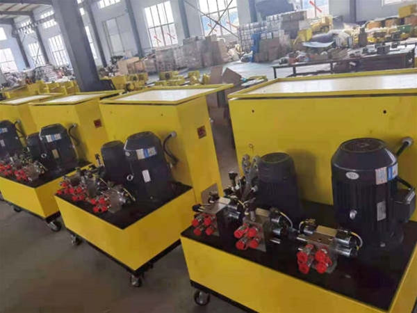 PLC液壓泵站組裝