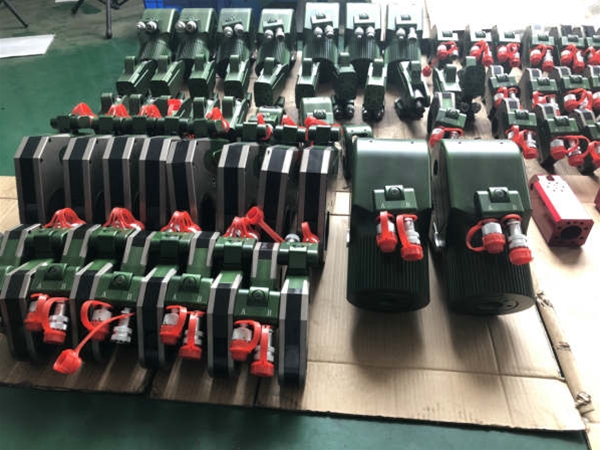 驅動型液壓扳手